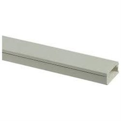 Moulure DLPLUS 20X12,5 - 2 COMP - BLANC- (prix pour 2 mètres) - LEGRAND 030007